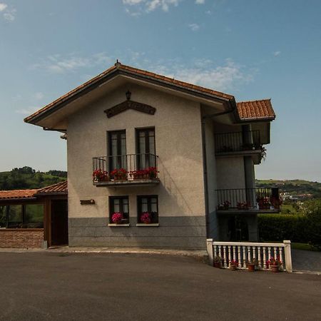 Tolare-Berri Hotel Zestoa Luaran gambar