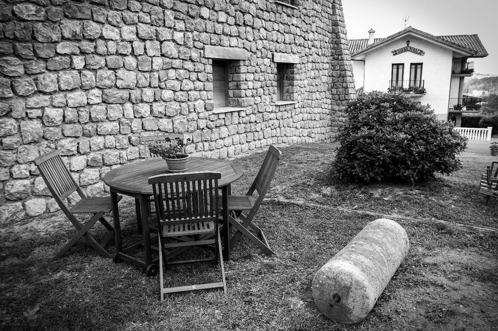 Tolare-Berri Hotel Zestoa Luaran gambar